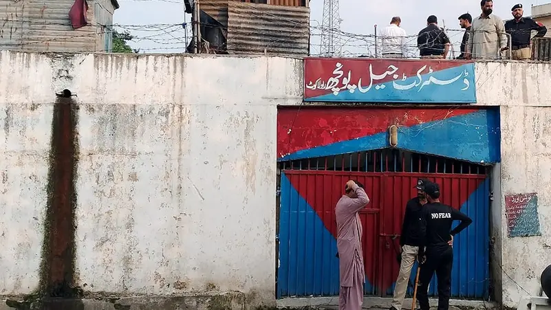 Lebih dari 100 Napi Kabur dari Penjara Pakistan Pasca-Gempa di Karachi